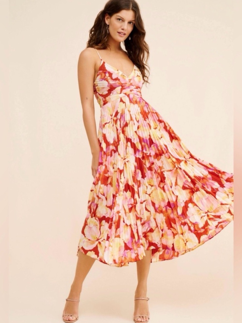 ASTR Blythe Floral Midi Dress - Picture 3 of 10